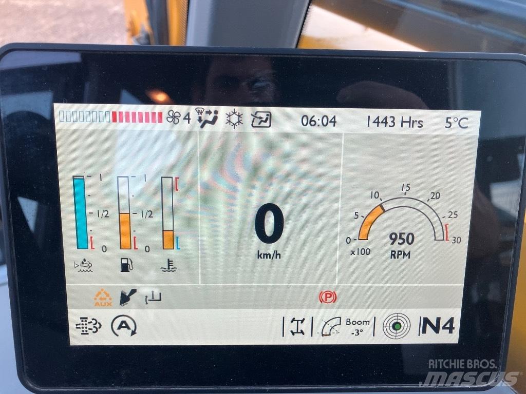 JCB 536-95 Agri Maatalouskurottajat