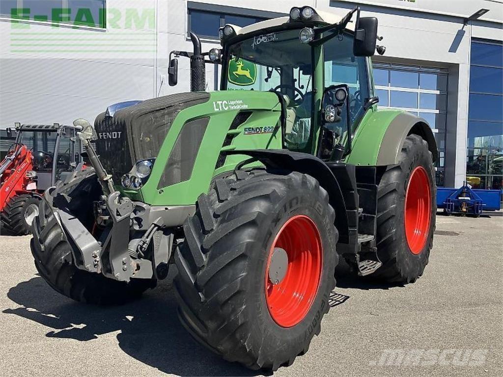 Fendt 822 vario Traktorit