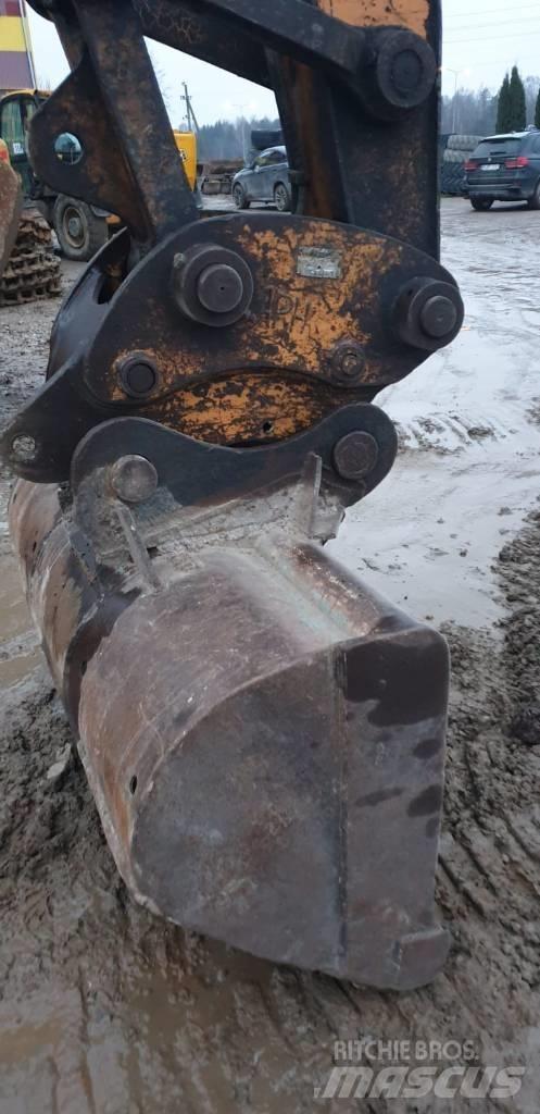 CASE CX 180 Telakaivukoneet