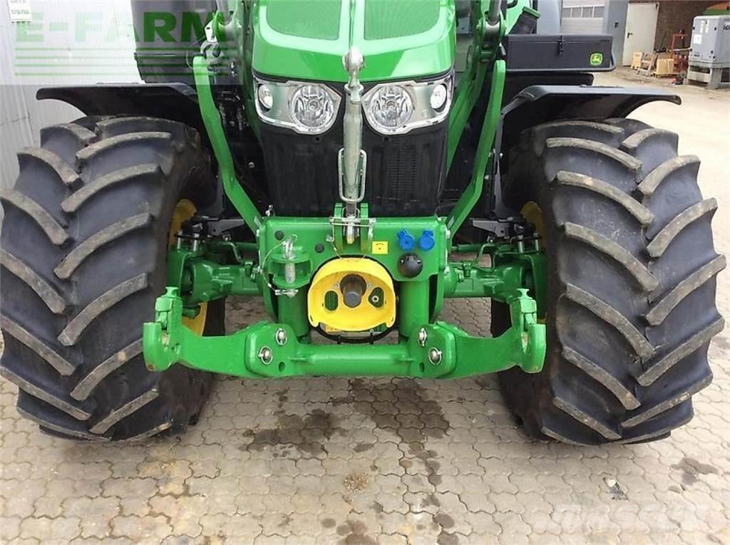 John Deere 6100 m Traktorit
