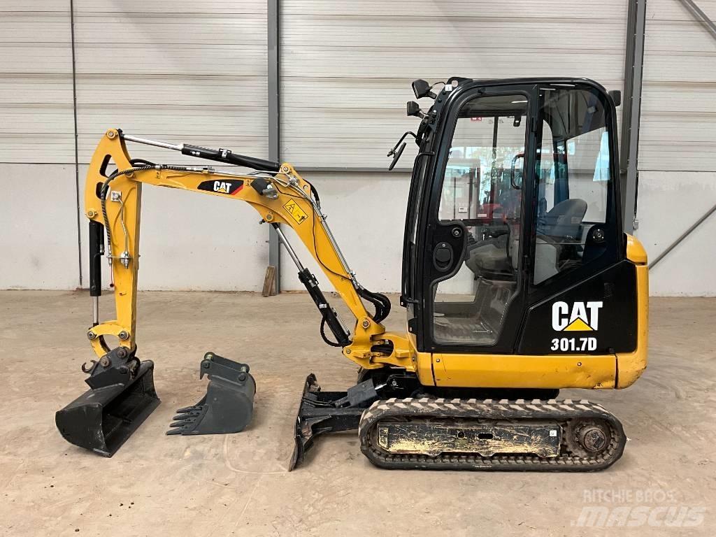 CAT 301.7 D Minikaivukoneet < 7t