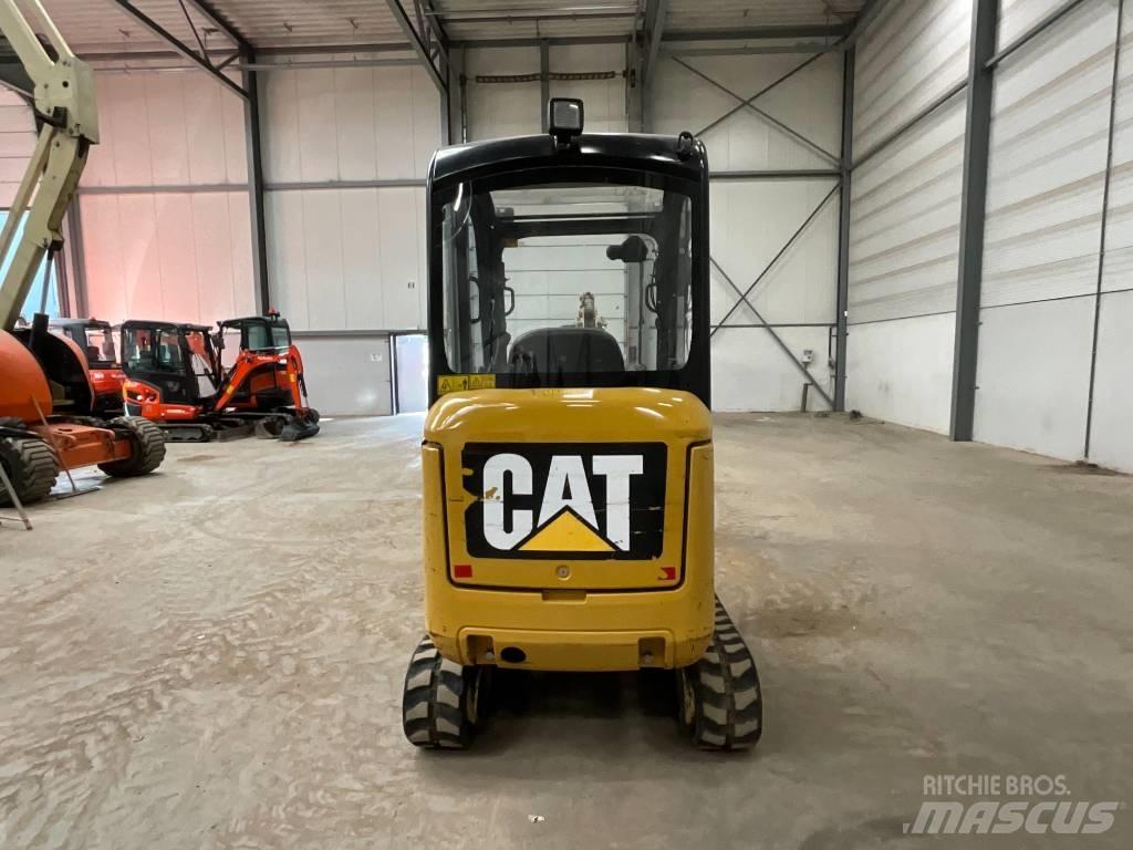 CAT 301.7 D Minikaivukoneet < 7t