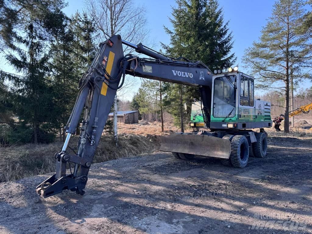 Volvo EW 200 Pyöräkaivukoneet