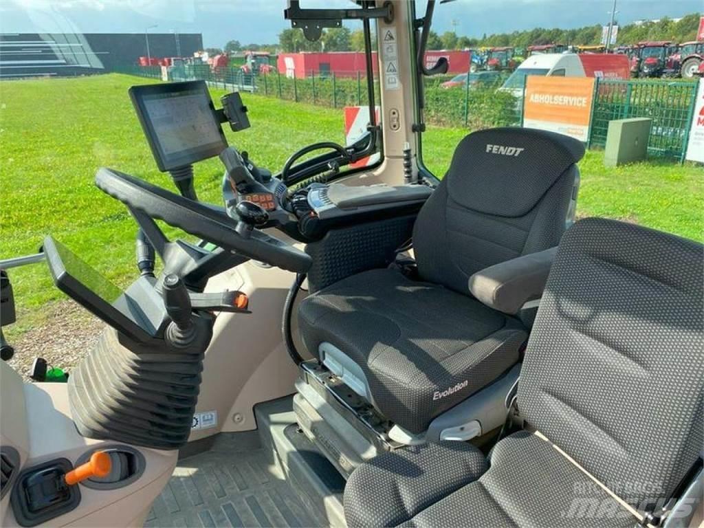 Fendt 724 PROFI+ Traktorit