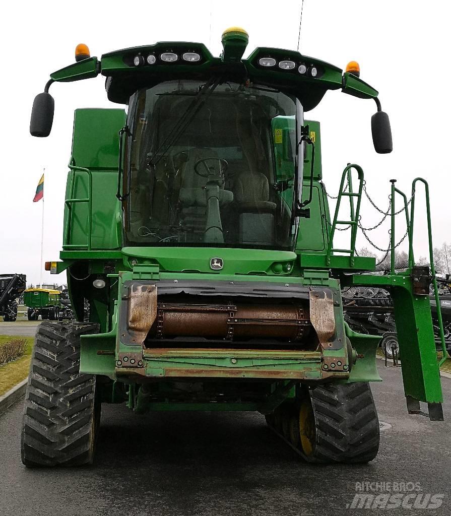 John Deere S 690 i Leikkuupuimurit