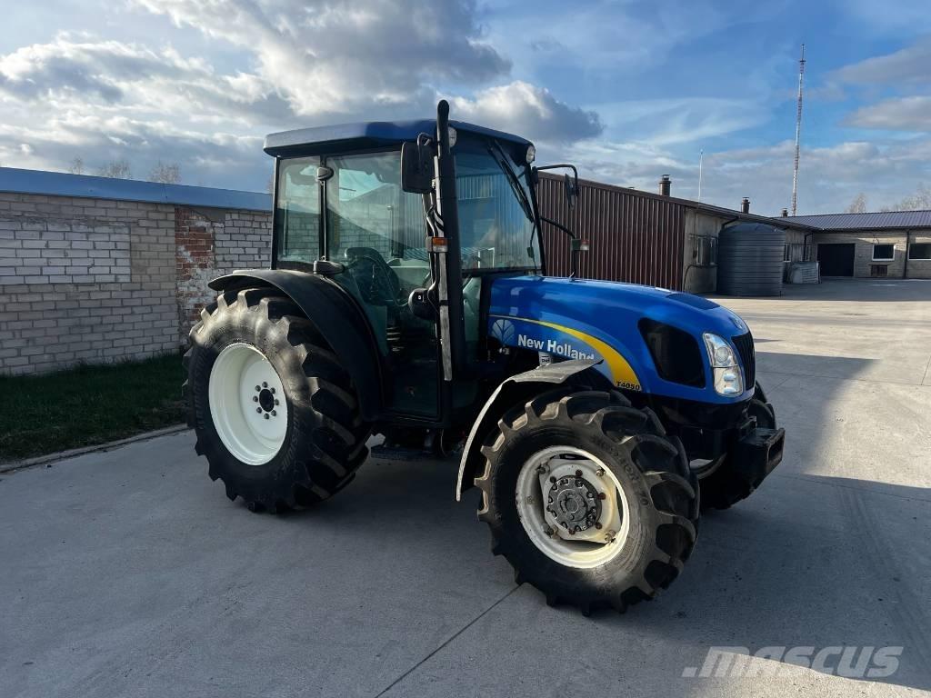 New Holland T 4050 Traktorit