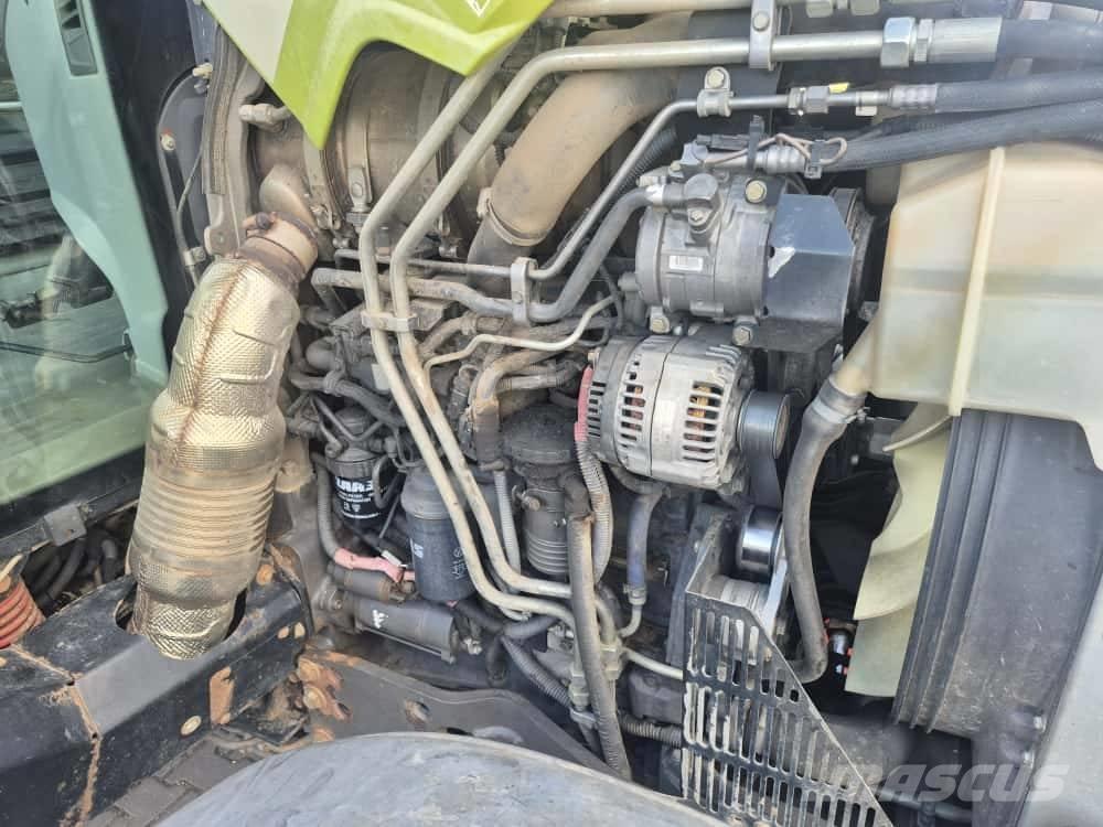 CLAAS Arion 530 Traktorit