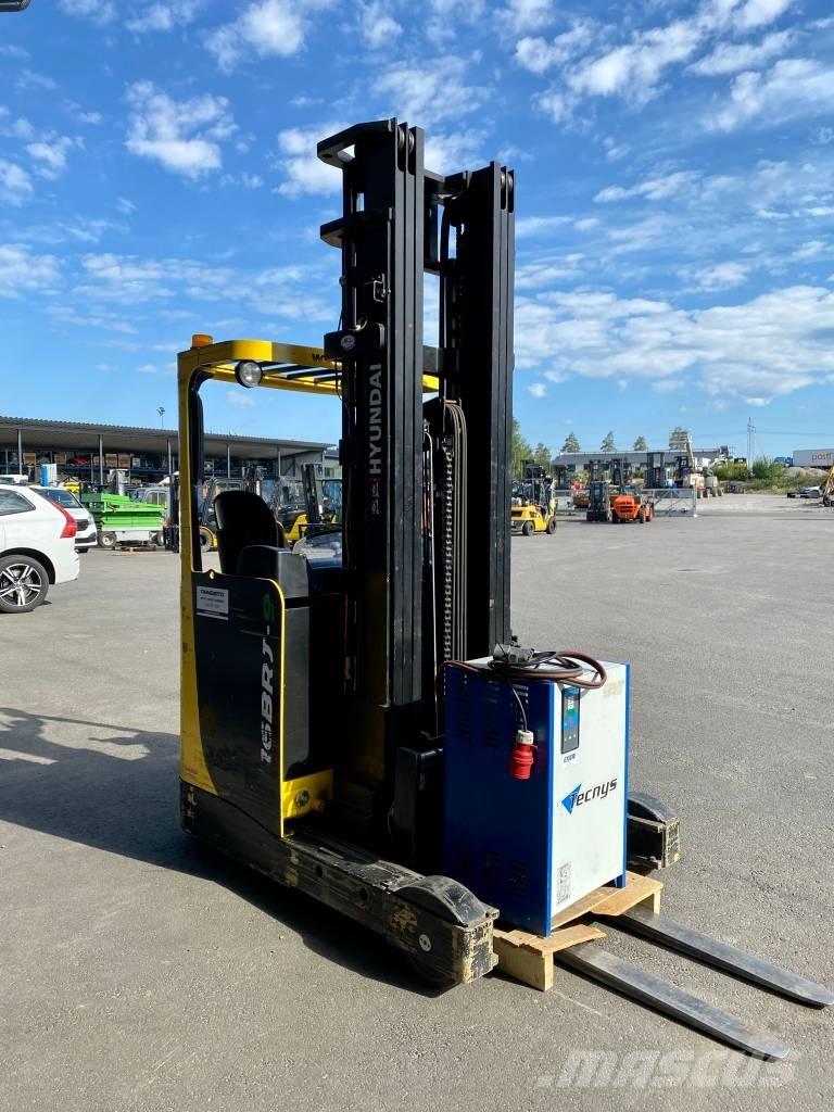 Hyundai 16BRJ-9 Työntömastotrukit