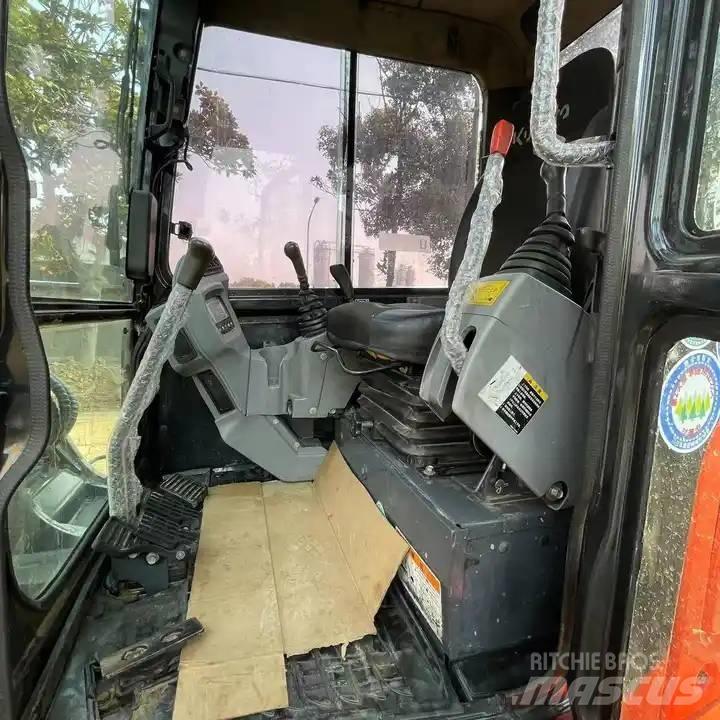 Kubota KX165-5 Minikaivukoneet < 7t