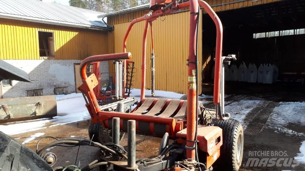 Kverneland 1800 Käärijät
