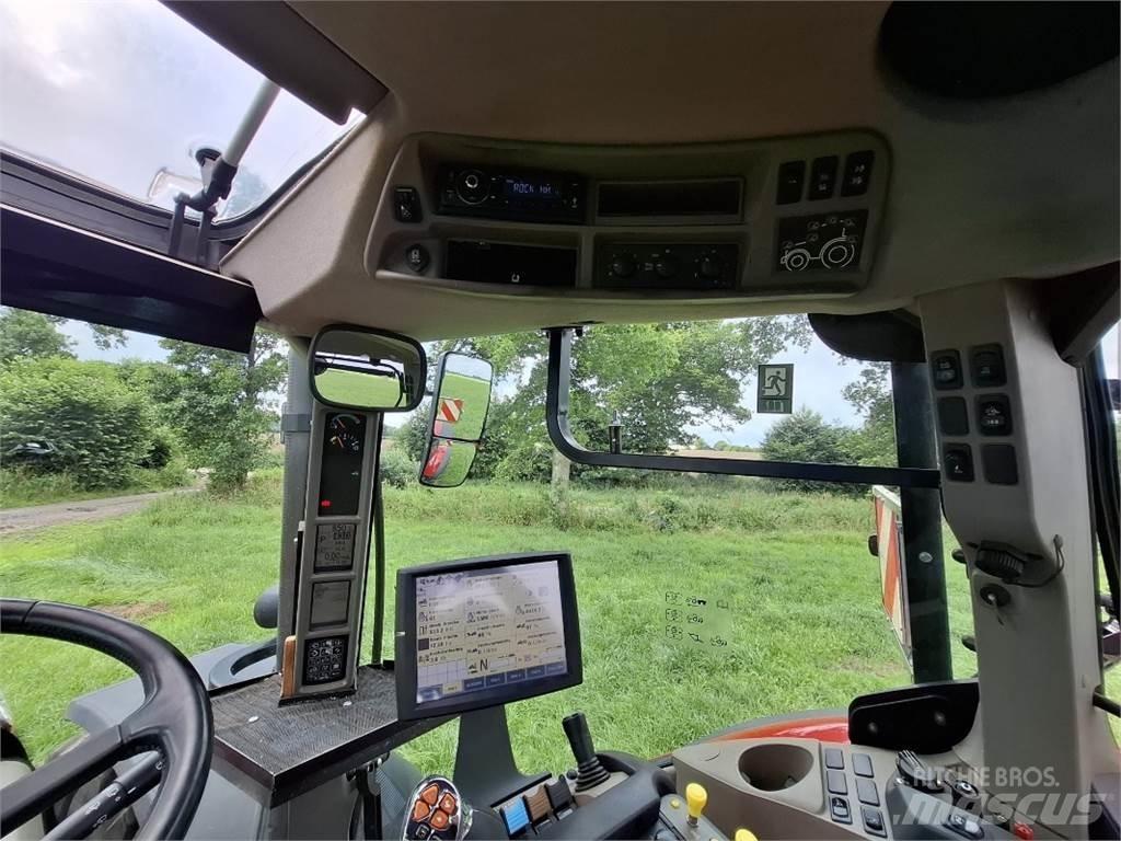Case IH Optum 270 Traktorit