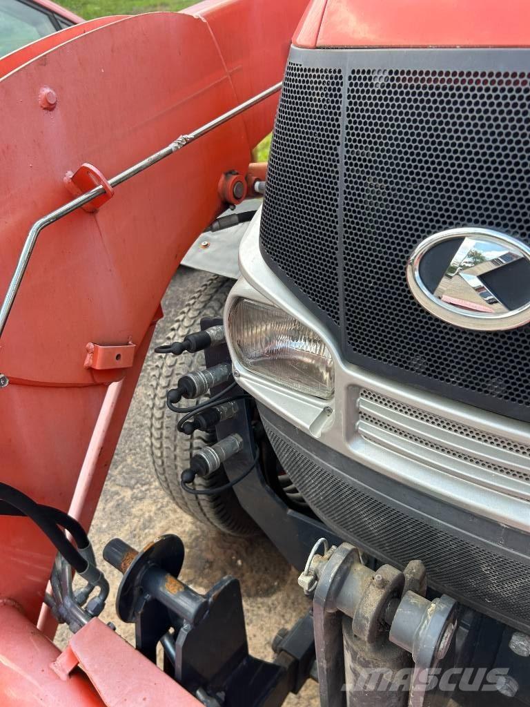 Kubota L 4240 Taajamatraktorit