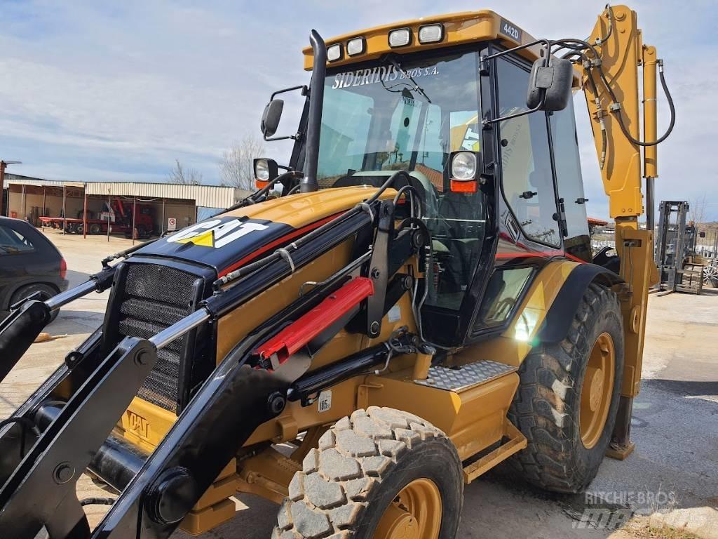 CAT 442 D 4x4 Kaivurikuormaajat