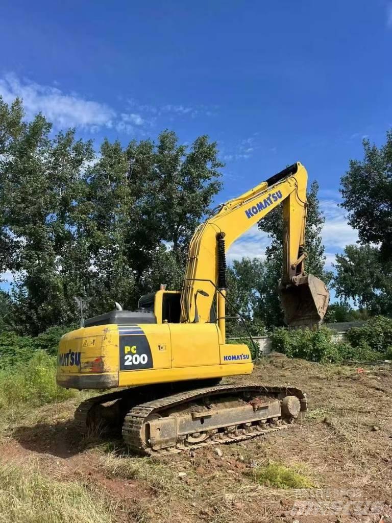 Komatsu PC 200 Telakaivukoneet
