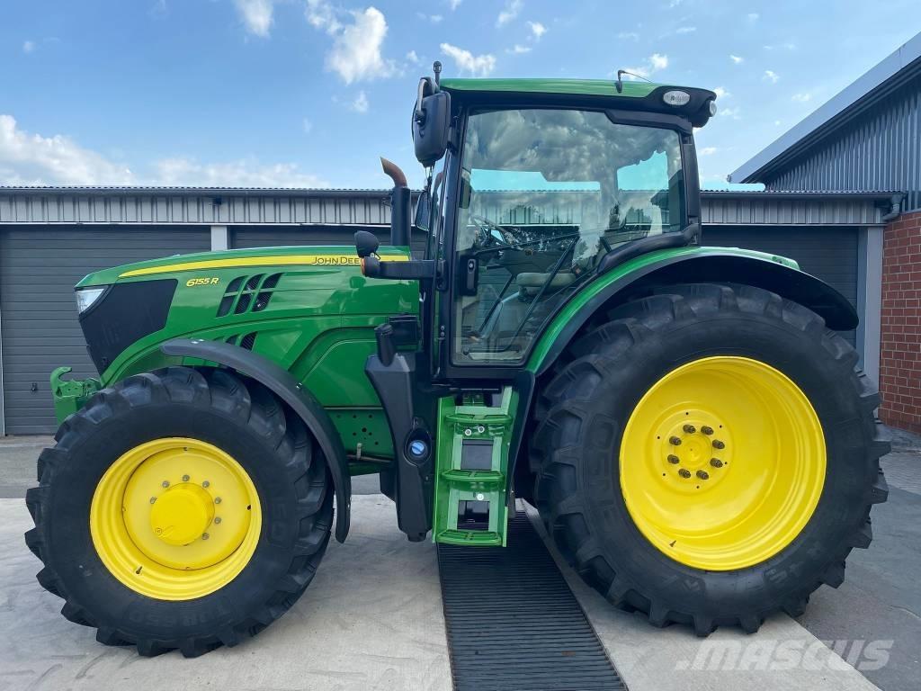 John Deere 6155 R Traktorit