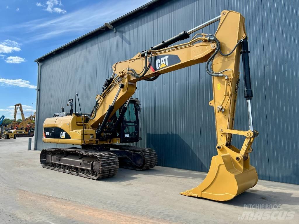 CAT 323D LN VA Telakaivukoneet