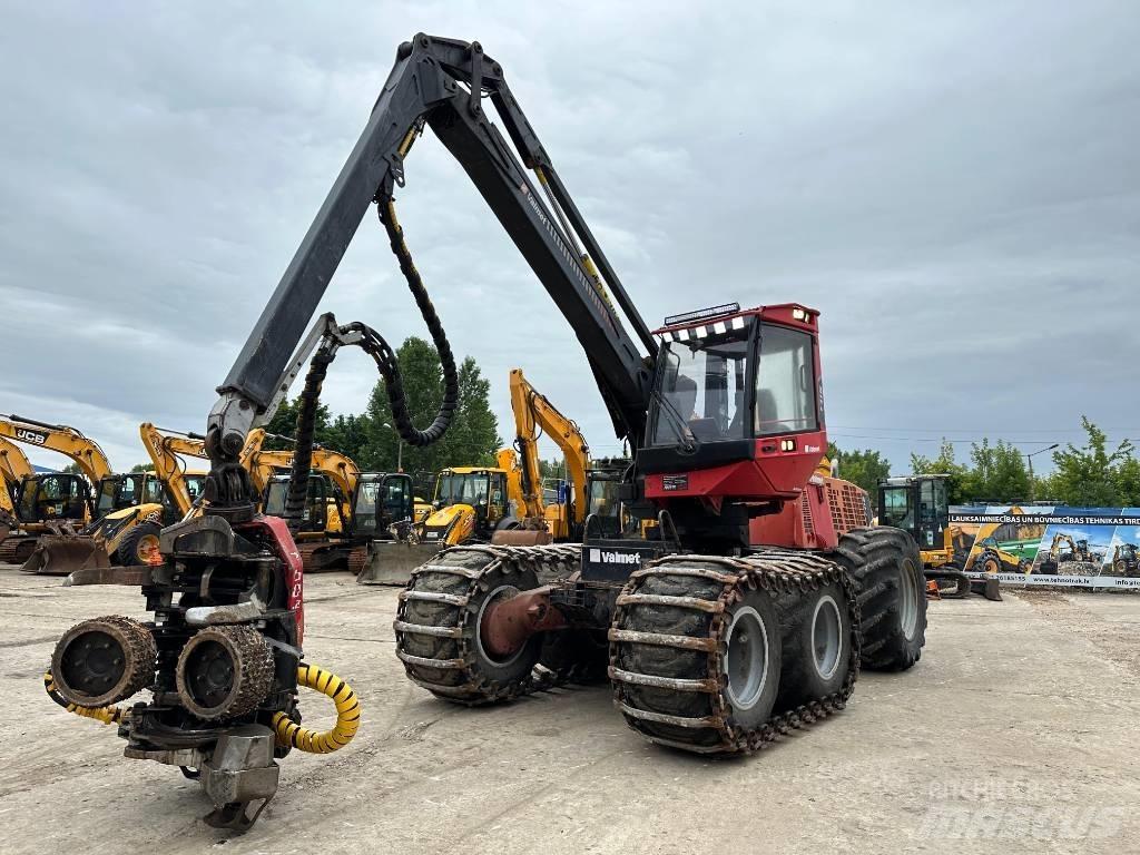 Valmet 911.4 Harvesterit