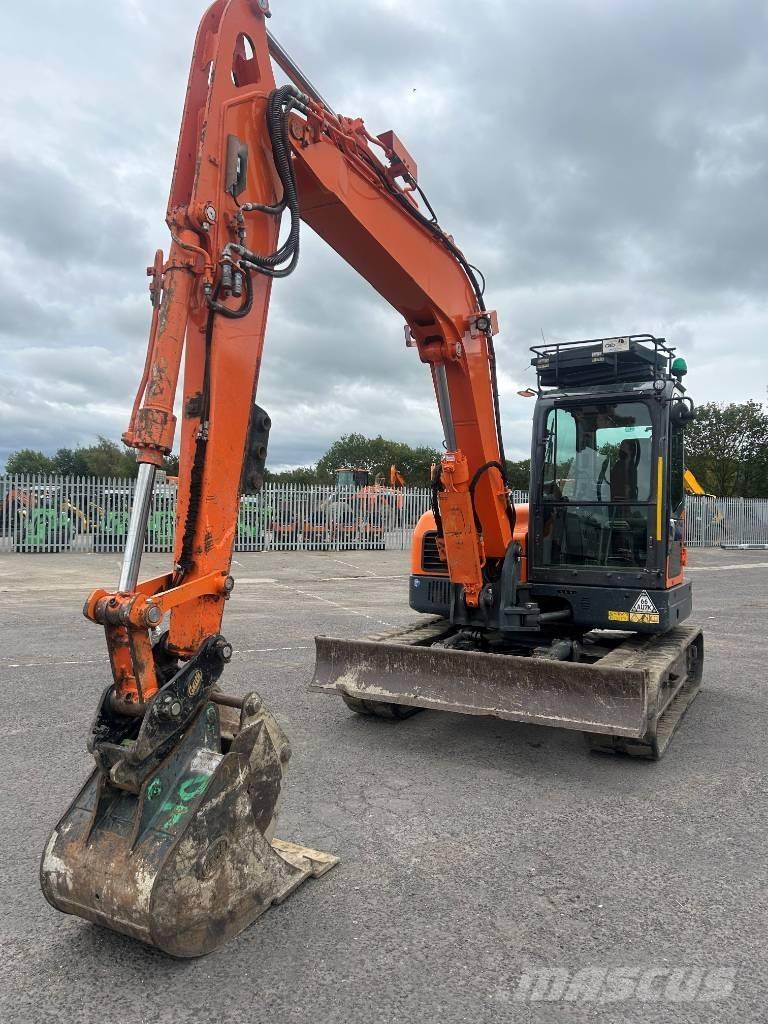 Doosan DX 85 R-3 Midikaivukoneet 7t - 12t