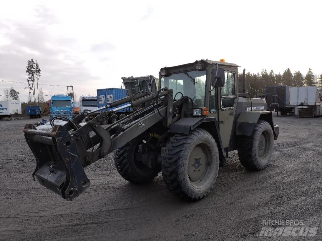 Valmet 643 Pienkuormaajat