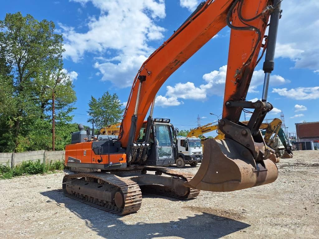 Doosan DX 380 Telakaivukoneet