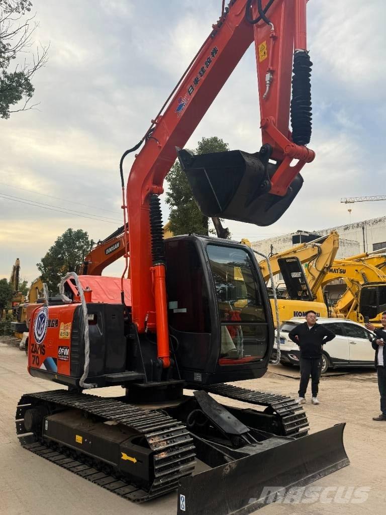 Hitachi ZX 70 Minikaivukoneet < 7t
