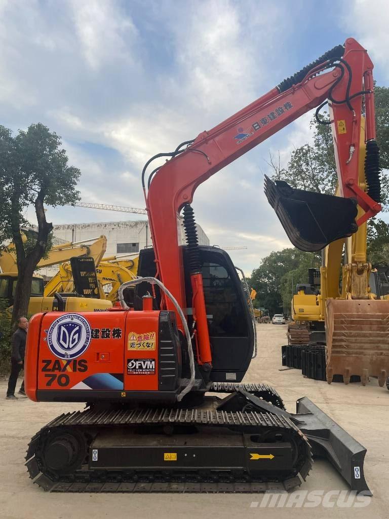 Hitachi ZX 70 Minikaivukoneet < 7t