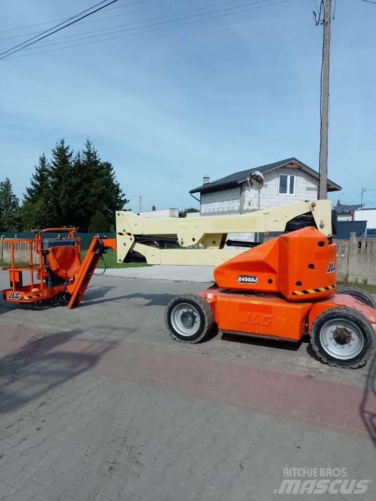 JLG E 450 AJ Kuukulkijat