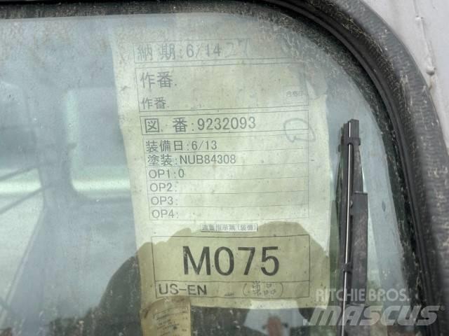 Hitachi Zaxis Ohjaamo ja sisusta