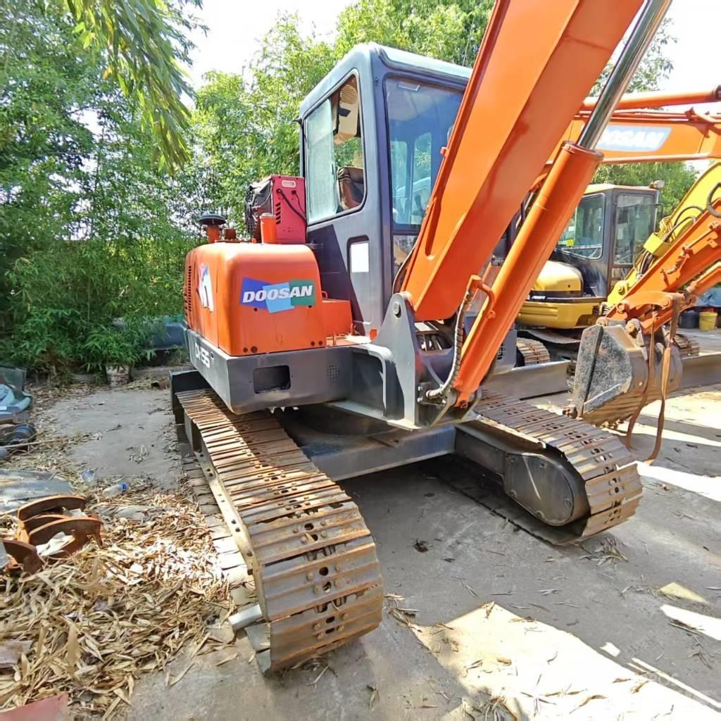 Doosan DH 55-V Minikaivukoneet < 7t