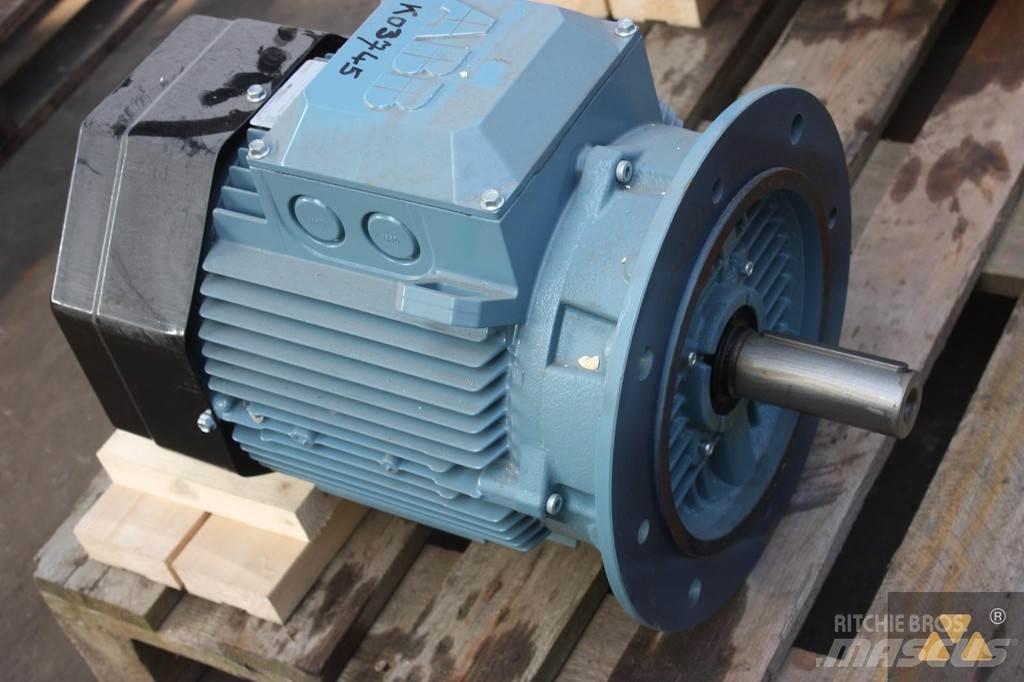 ABB 11KW Moottorit