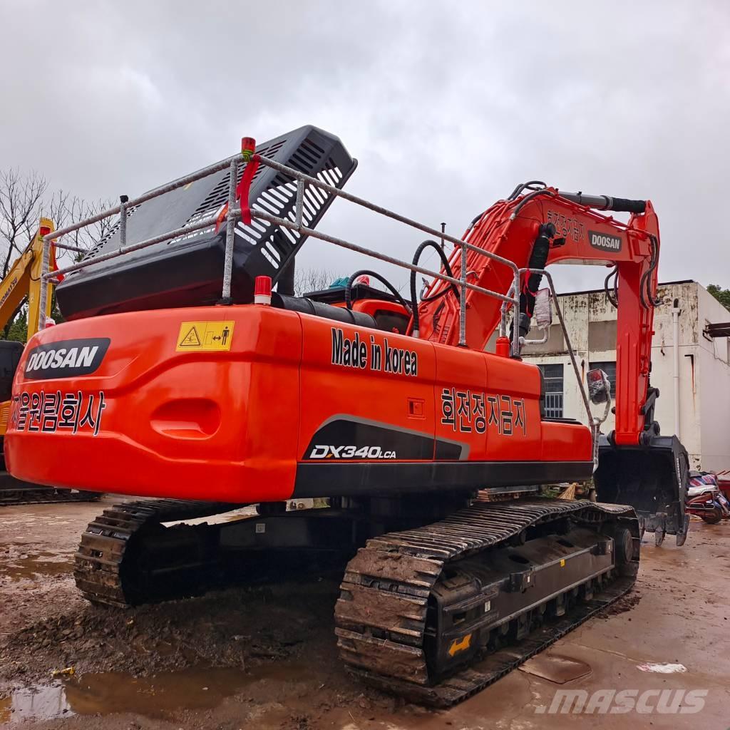 Doosan DX 340 LC Telakaivukoneet