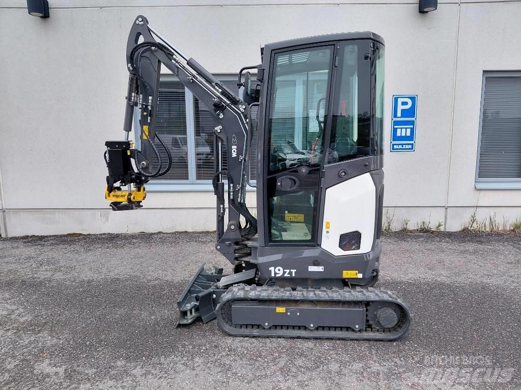 ECM 19ZT + Engcon EC02 Minikaivukoneet < 7t