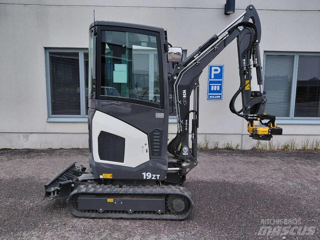 ECM 19ZT + Engcon EC02 Minikaivukoneet < 7t