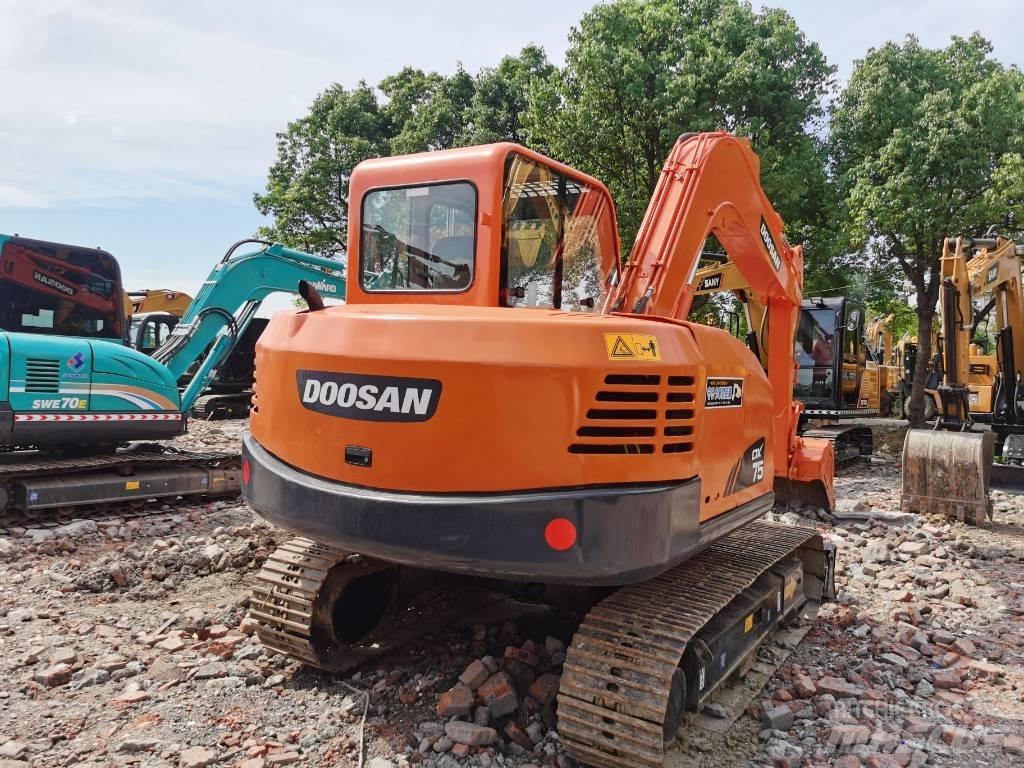 Doosan DX75 Midikaivukoneet 7t - 12t
