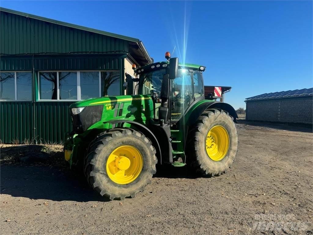 John Deere 6230R Traktorit