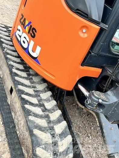 Hitachi ZX26U Erikoiskaivinkoneet