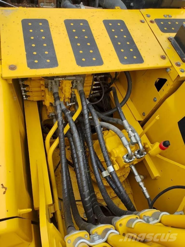 Komatsu PC 210 Telakaivukoneet