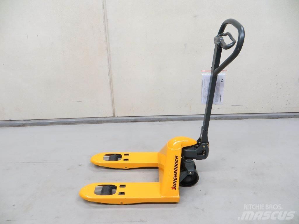 Jungheinrich AM 22 Pumppukärryt