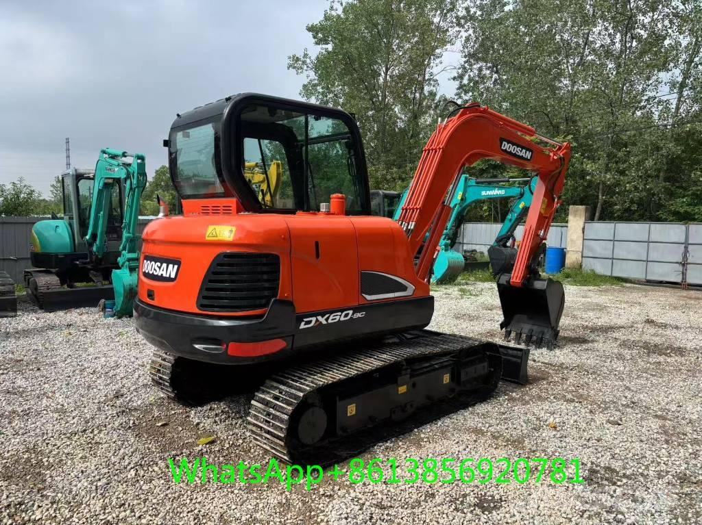 Doosan DX 60 Minikaivukoneet < 7t