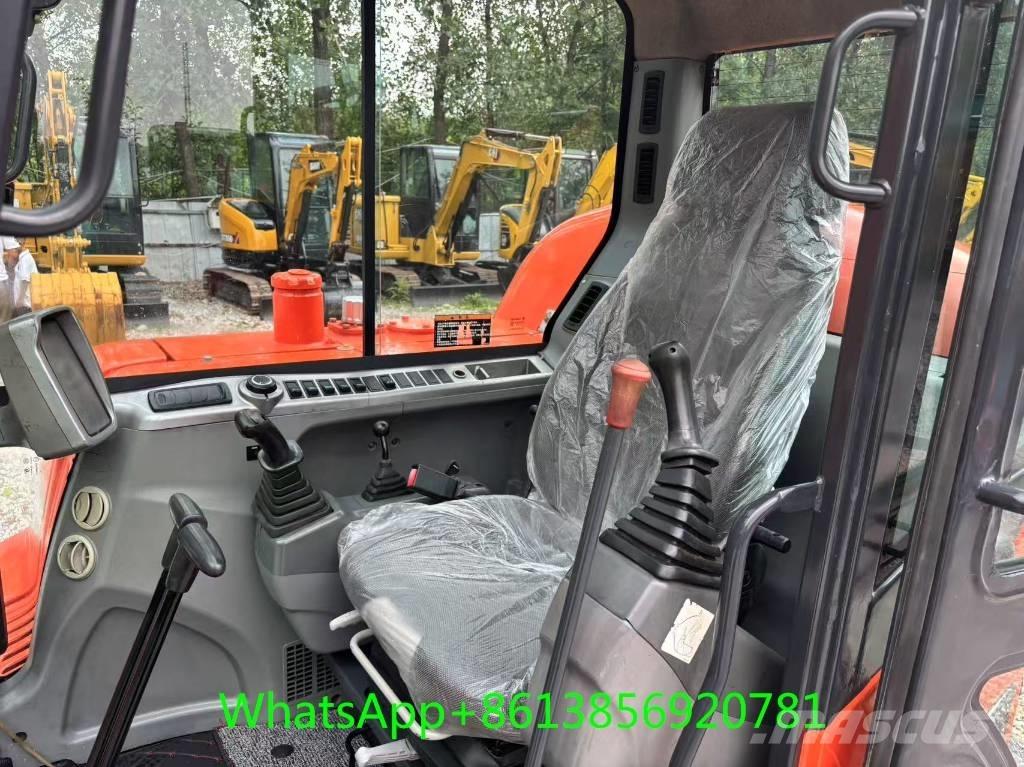 Doosan DX 60 Minikaivukoneet < 7t
