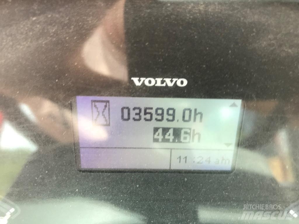 Volvo L 30 G Pyöräkuormaajat