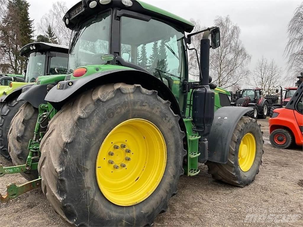 John Deere 6155R Traktorit
