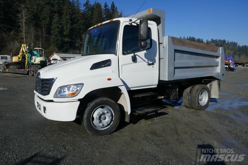 Hino 258 LP Sora- ja kippiautot