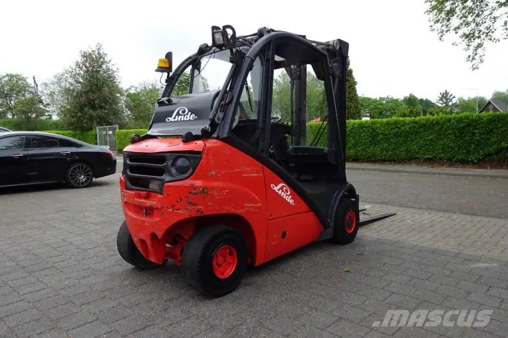 Linde H25 Heftruck Nestekaasutrukit