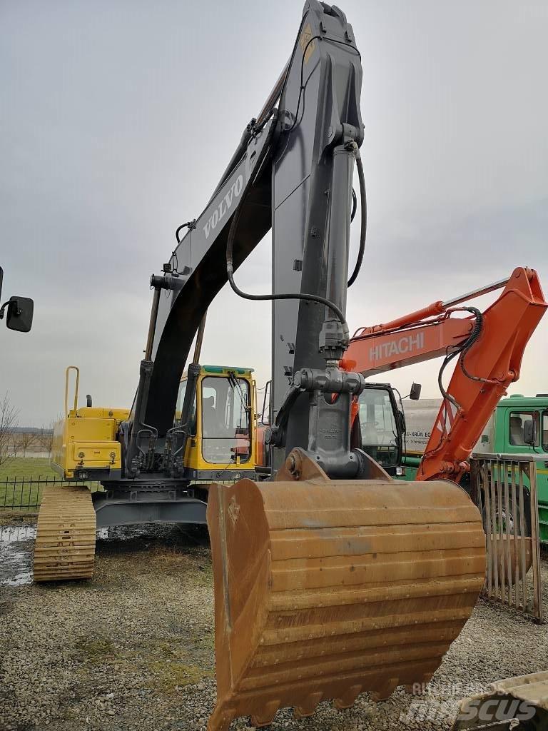 Volvo EC 290 B LC Telakaivukoneet