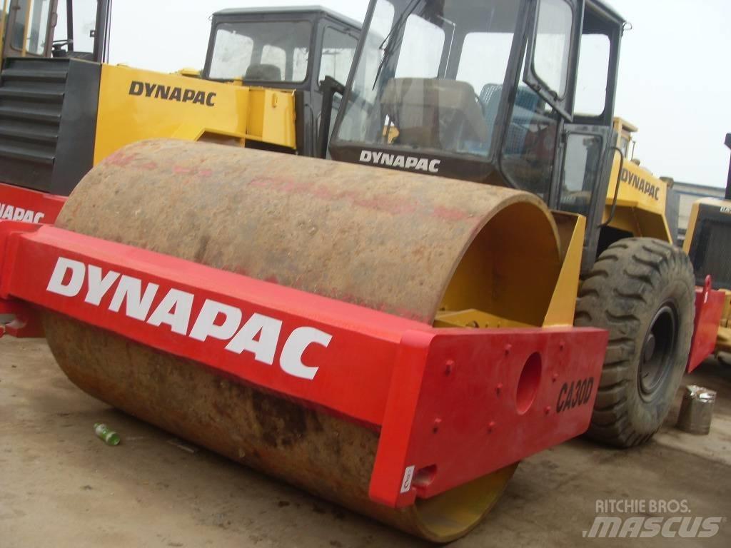 Dynapac CA 251 D Yksivalssijyrät