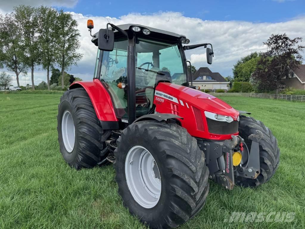 Massey Ferguson 5609 Traktorit