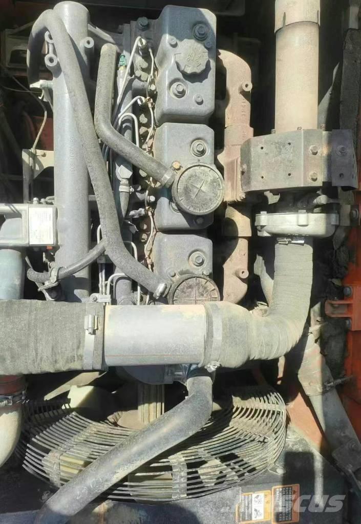 Doosan DX300LC-9 Telakaivukoneet