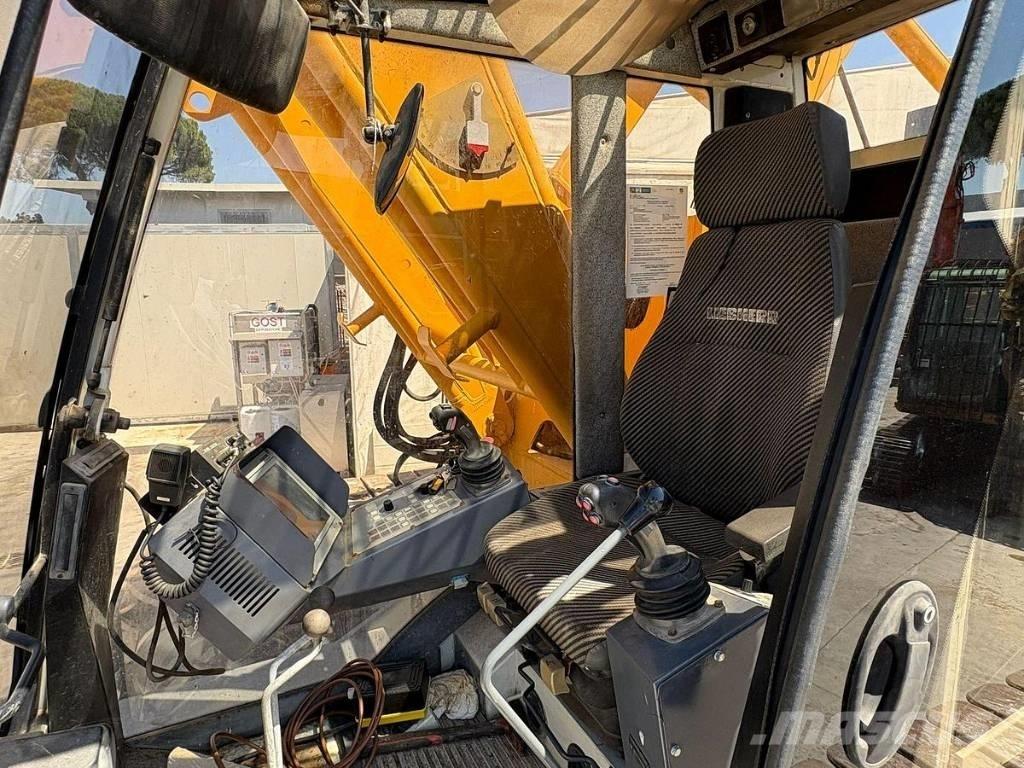 Liebherr LR 1100 Tela-alustaiset nosturit
