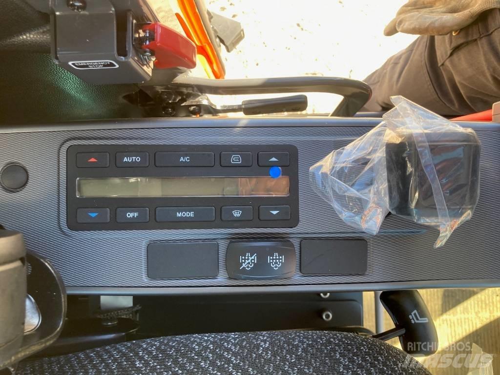 Develon DX 85 R-7 Midikaivukoneet 7t - 12t